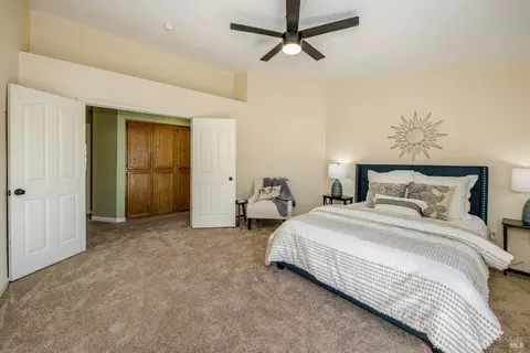 Bedroom - 1550 Mccormack Ct, Dixon, CA 95620 photo 2 of 11