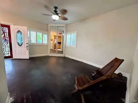 608 Hichborn St, Vallejo, CA 94590 photo 5