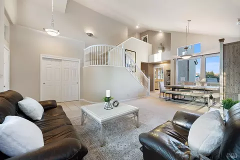 287 Bantry Dr, Vacaville, CA 95688 photo 3