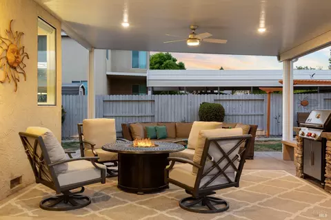 287 Bantry Dr, Vacaville, CA 95688 photo 30