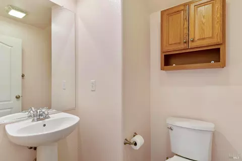 2461 Sheldon Dr, Fairfield, CA 94533 photo 9