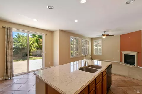 2461 Sheldon Dr, Fairfield, CA 94533 photo 15