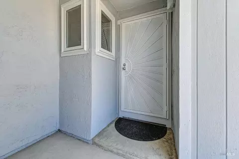 Entry Way - 1398 Severus Dr, Vallejo, CA 94589 photo 1 of 1