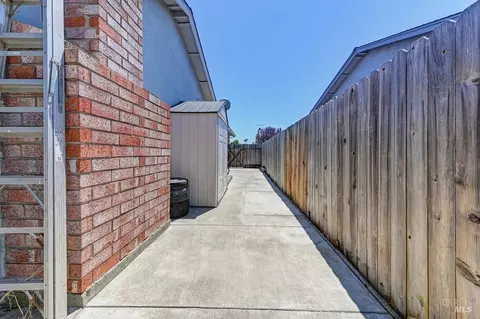 Exterior - 1398 Severus Dr, Vallejo, CA 94589 photo 8 of 10