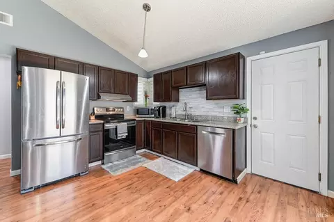 Kitchen - 1398 Severus Dr, Vallejo, CA 94589 photo 2 of 2