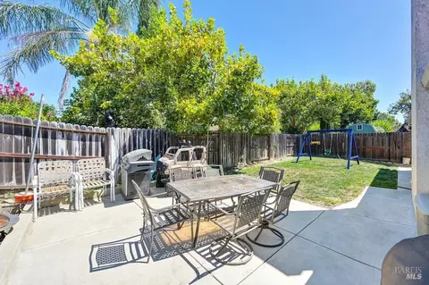 365 Eagle Ln, Vacaville, CA 95687 photo 27