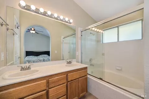 365 Eagle Ln, Vacaville, CA 95687 photo 26