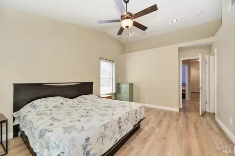 365 Eagle Ln, Vacaville, CA 95687 photo 23