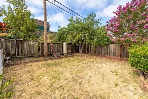 425 Baywood Dr, Vallejo, CA 94591 photo 27