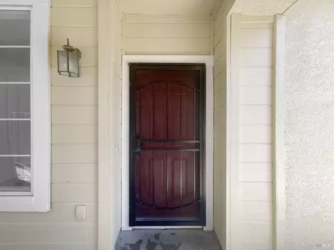 Entry Way - 314 Vazquez Ct, Dixon, CA 95620 photo 1 of 1