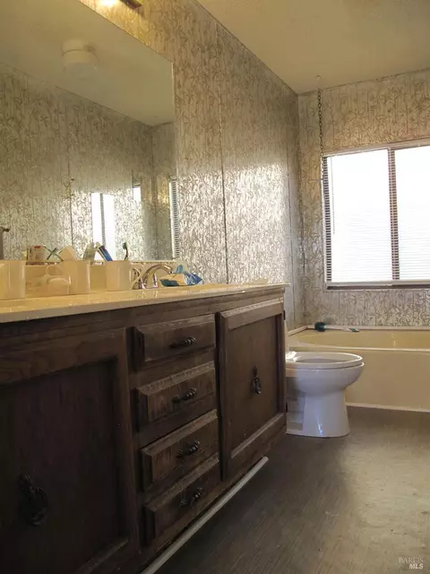 3226 Lee St, Nice, CA 95464 photo 17