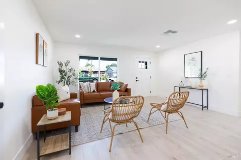 125 Dewitt Ave, Napa, CA 94558 photo 8