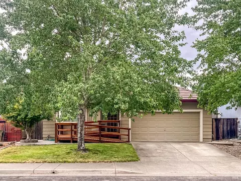 343 Sugar Maple Ln, Windsor, CA 95492 photo 1