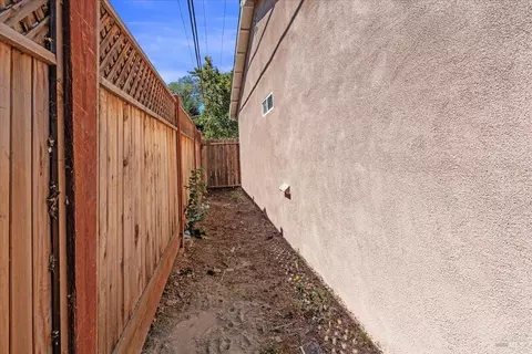 1036 Johnson St, Fairfield, CA 94533 photo 27