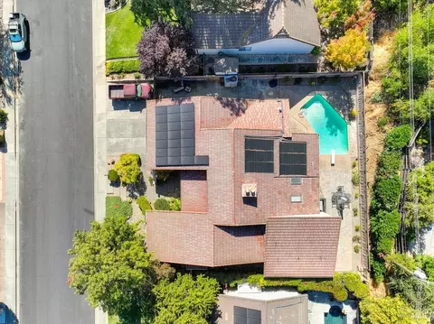 View/Area - 166 Hillview Dr, Vacaville, CA 95688 photo 1 of 6