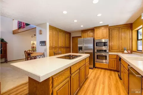 Kitchen - 166 Hillview Dr, Vacaville, CA 95688 photo 1 of 4