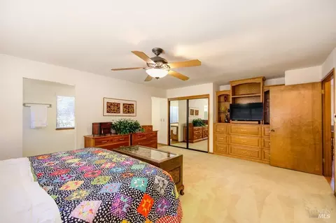 Bedroom - 166 Hillview Dr, Vacaville, CA 95688 photo 2 of 7