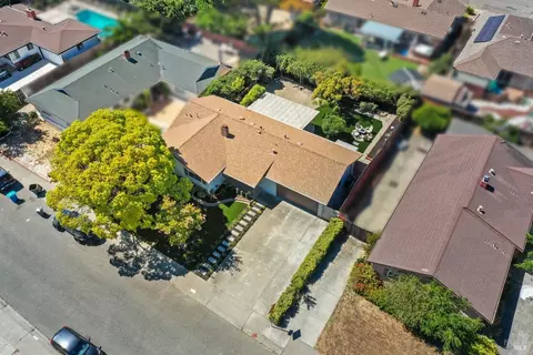 155 Downie Dr, Vallejo, CA 94589 photo 4