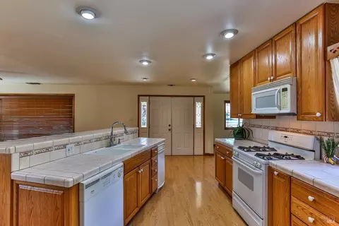 9124 Boyce Rd, Winters, CA 95694 photo 12