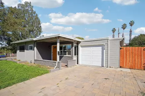 936 Palou St, Vallejo, CA 94591 photo 3