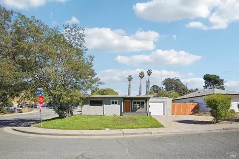 936 Palou St, Vallejo, CA 94591 photo 1