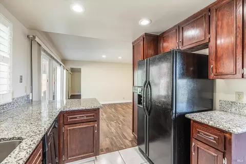 118 Evergreen Way, Vallejo, CA 94591 photo 9
