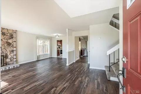 118 Evergreen Way, Vallejo, CA 94591 photo 3