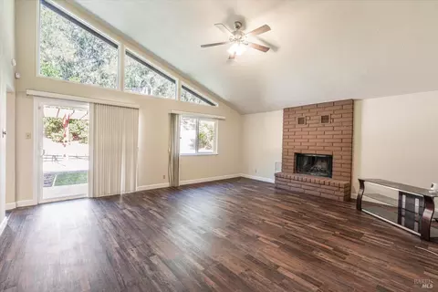 118 Evergreen Way, Vallejo, CA 94591 photo 10