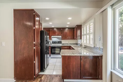 118 Evergreen Way, Vallejo, CA 94591 photo 7