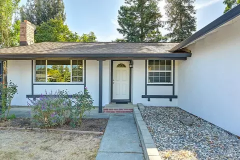855 Jeffrey Ln, Dixon, CA 95620 photo 2