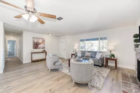 855 Jeffrey Ln, Dixon, CA 95620 photo 5