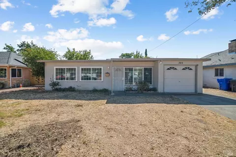 325 Bell Ave, Fairfield, CA 94533 photo 1