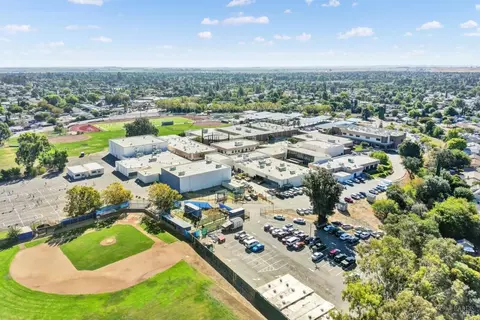 View/Area - 276 Bowline Dr, Vacaville, CA 95687 photo 2 of 7