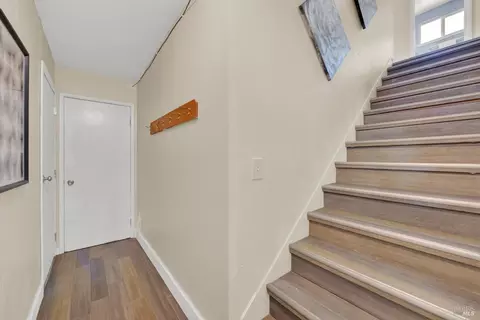 Entry Way - 276 Bowline Dr, Vacaville, CA 95687 photo 2 of 3