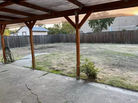 Exterior - 276 Bowline Dr, Vacaville, CA 95687 photo 8 of 12
