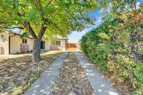Exterior - 276 Bowline Dr, Vacaville, CA 95687 photo 7 of 12