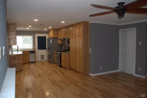 Other - 2511 Carnation Dr, Fairfield, CA 94533 photo 3 of 7