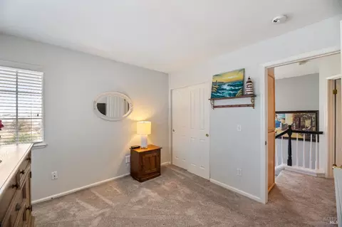 1069 Warren Dr, Petaluma, CA 94952 photo 17
