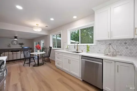 Kitchen - 150 Wayne Ct, Vacaville, CA 95687 photo 2 of 7