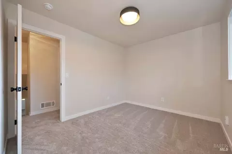 Bedroom - 150 Wayne Ct, Vacaville, CA 95687 photo 9 of 15