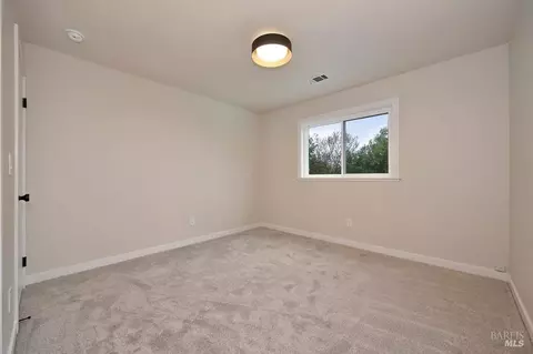 Bedroom - 150 Wayne Ct, Vacaville, CA 95687 photo 7 of 15