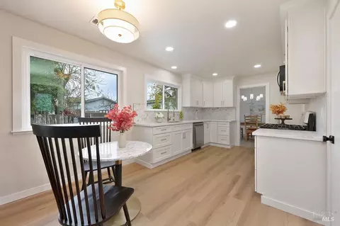 Kitchen - 150 Wayne Ct, Vacaville, CA 95687 photo 7 of 7