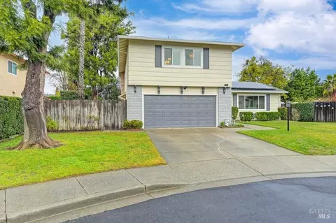 Exterior - 150 Wayne Ct, Vacaville, CA 95687 photo 5 of 21