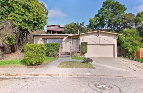 468 Moorland St, Vallejo, CA 94589