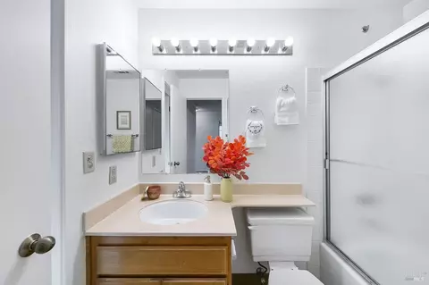 126 Nantucket Ln, Vallejo, CA 94590 photo 39