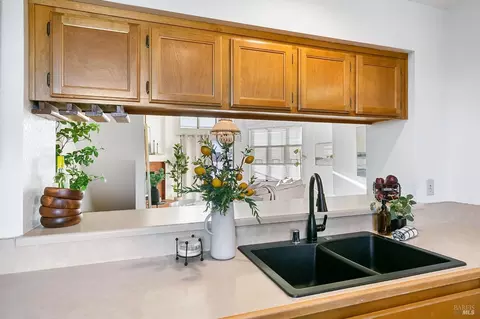 126 Nantucket Ln, Vallejo, CA 94590 photo 10