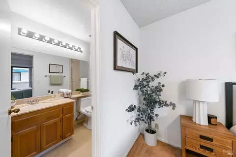 126 Nantucket Ln, Vallejo, CA 94590 photo 28
