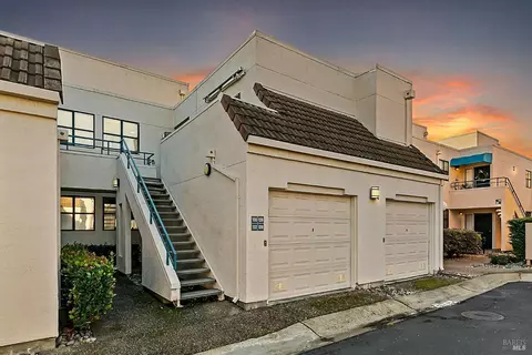 126 Nantucket Ln, Vallejo, CA 94590 photo 1