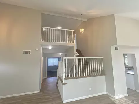 Entry Way - 2770 Bay Tree Dr, Fairfield, CA 94533 photo 1 of 2