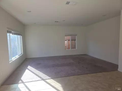 1085 Davidson Ct, Dixon, CA 95620 photo 9
